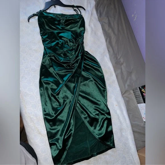 Windsor Strapless Dark Green Satin Dress - Picture 1 of 1